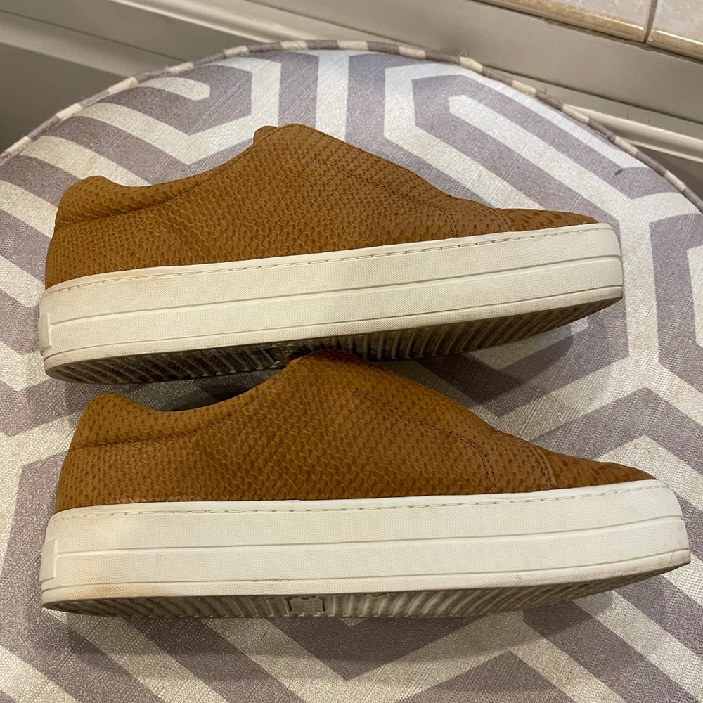 J Slides Heidi Tan Embossed Croc size 8 - Picture 10 of 12